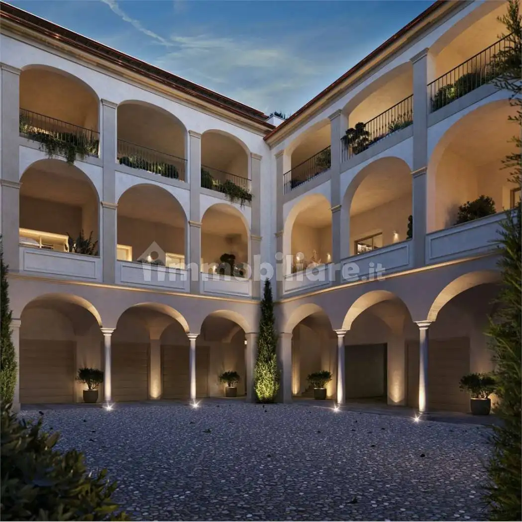 Appartamento in vendita a Piacenza