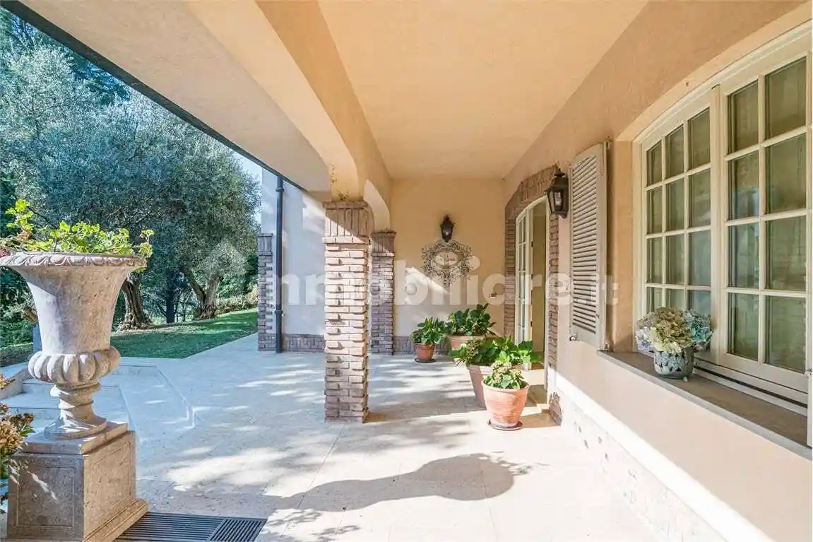 Villa unifamiliare via Della Maiella, 45, Centro, Arcore - foto 3