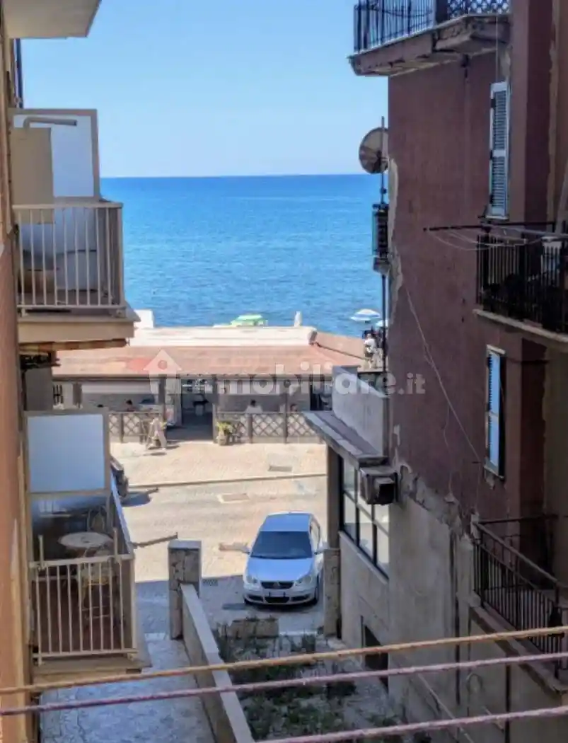 Trilocale via del Lavatore, Centro, Ladispoli - foto 2