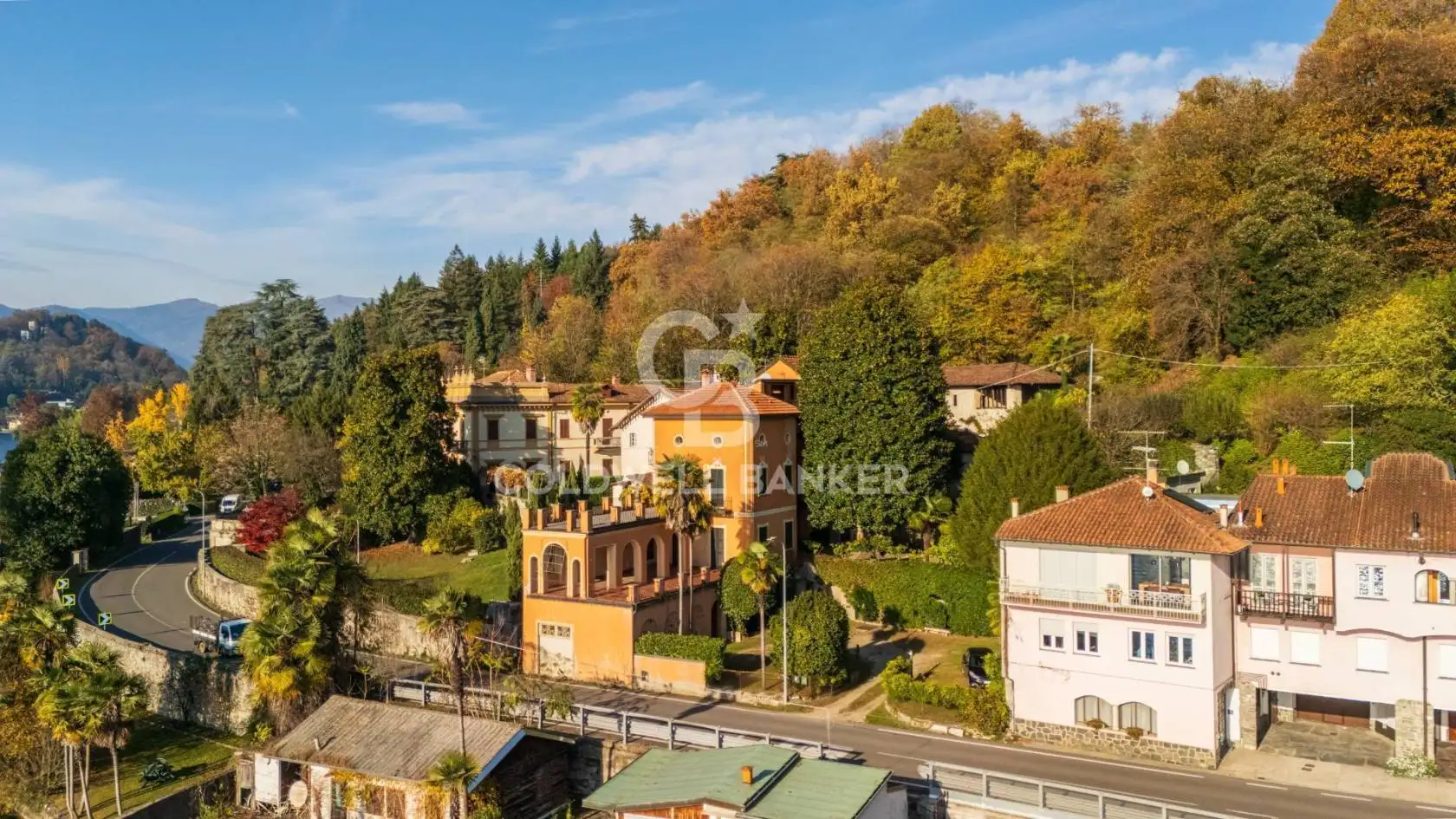 Villa in vendita a Orta San Giulio