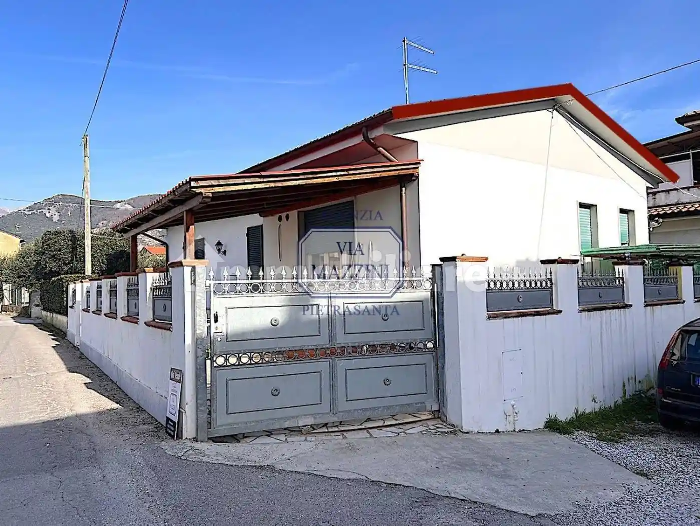 Casa indipendente in vendita a Seravezza