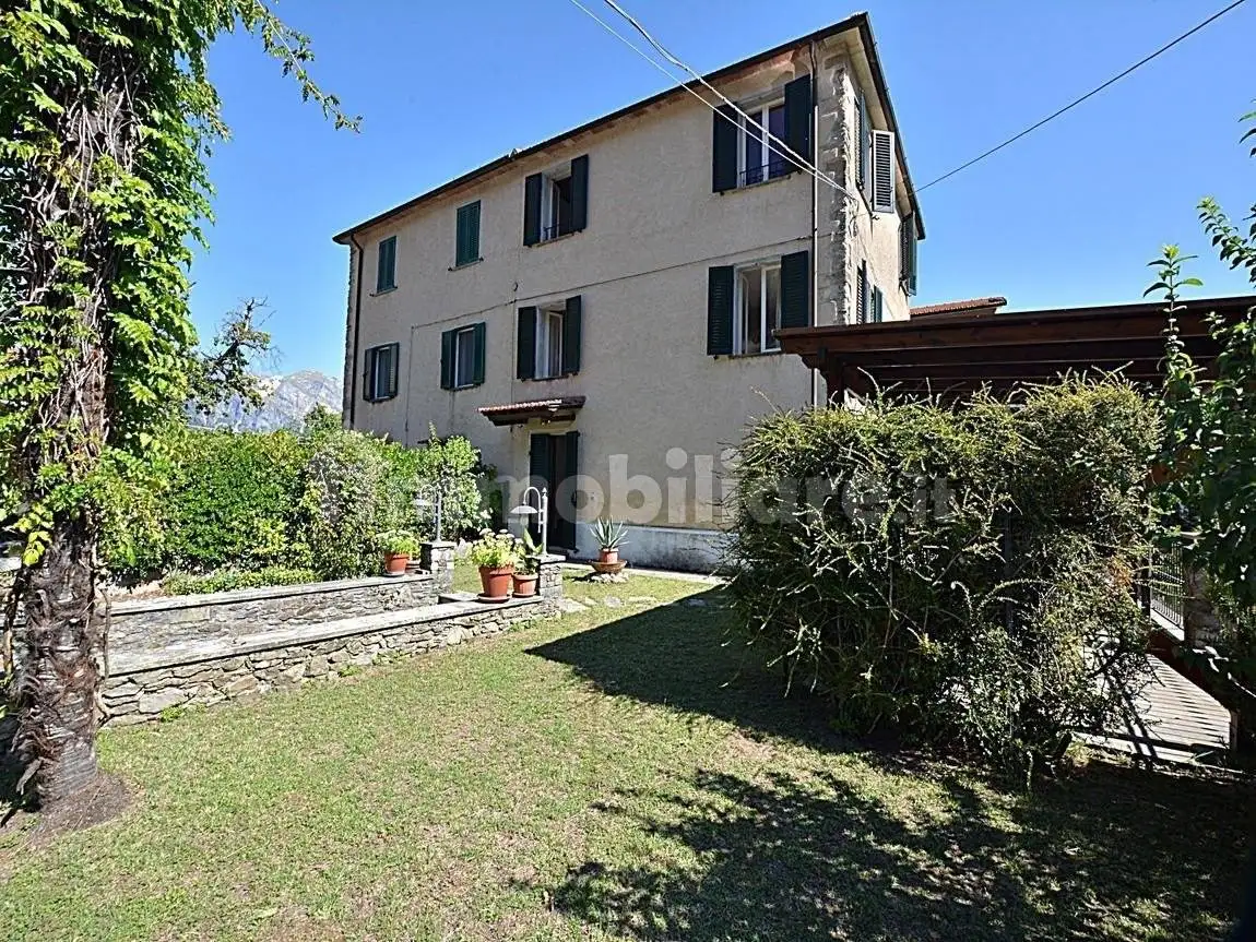 Casa indipendente in vendita a Stazzema