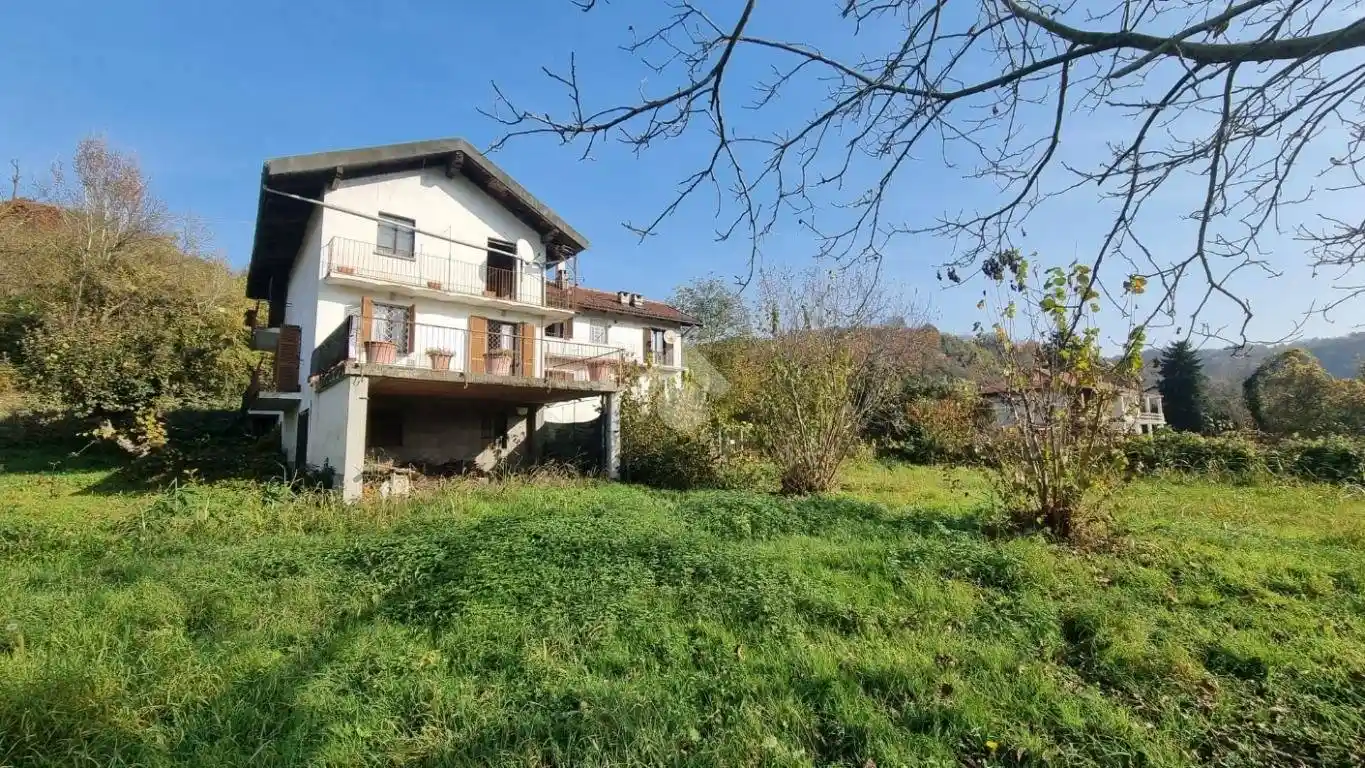 Casa indipendente in vendita a Gassino Torinese