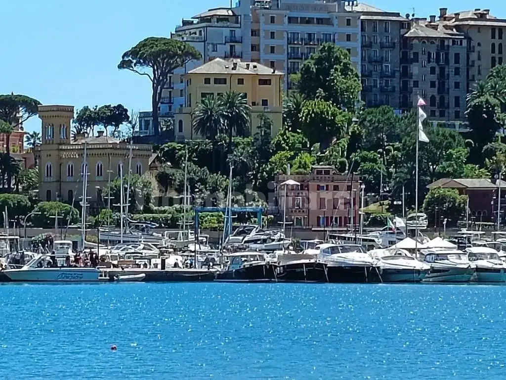 Appartamento in vendita a Rapallo