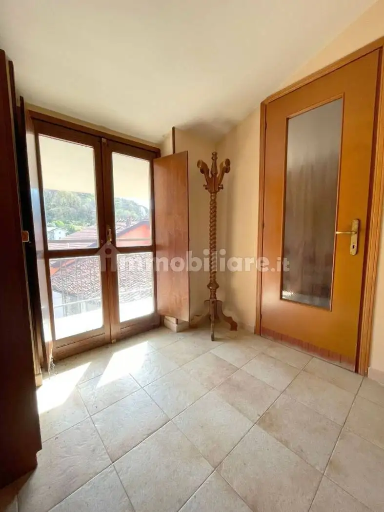 Bilocale via Angelo Perodo 22, Centro, Condove - foto 4