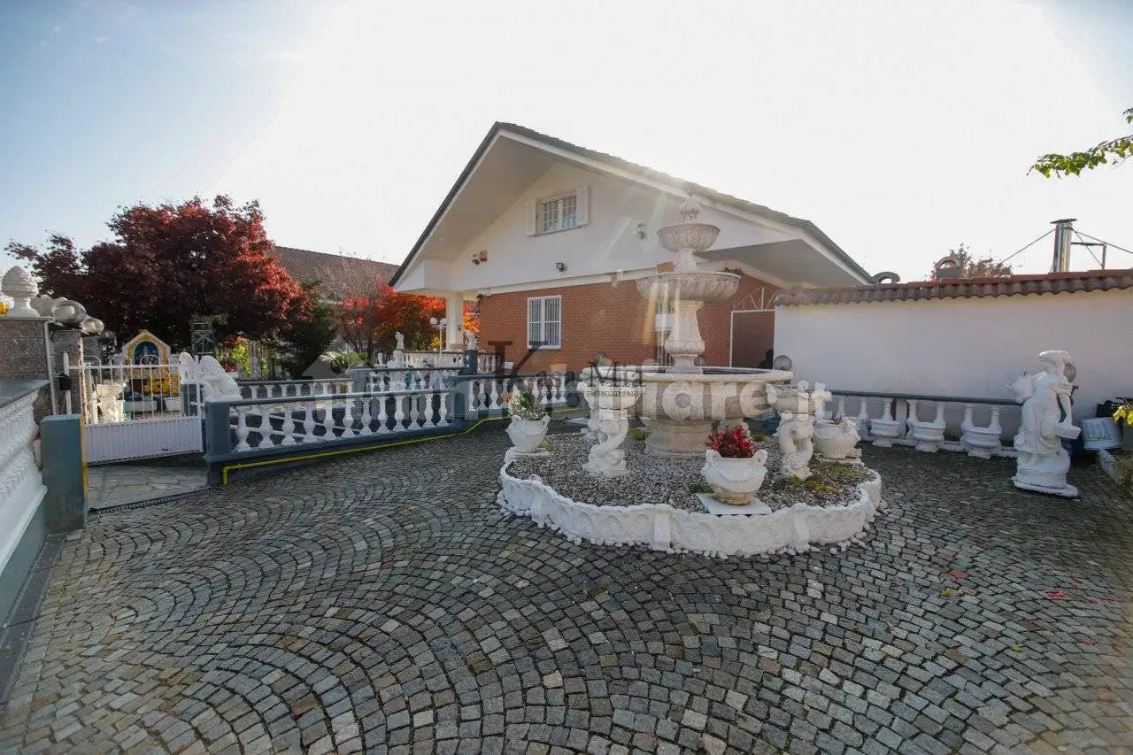 Villa in vendita a San Giusto Canavese