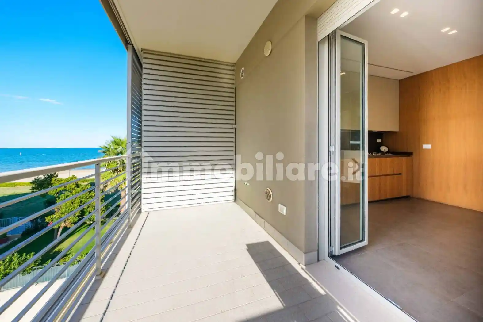 Appartamento viale Makarska 24, Centro, Roseto degli Abruzzi - foto 3