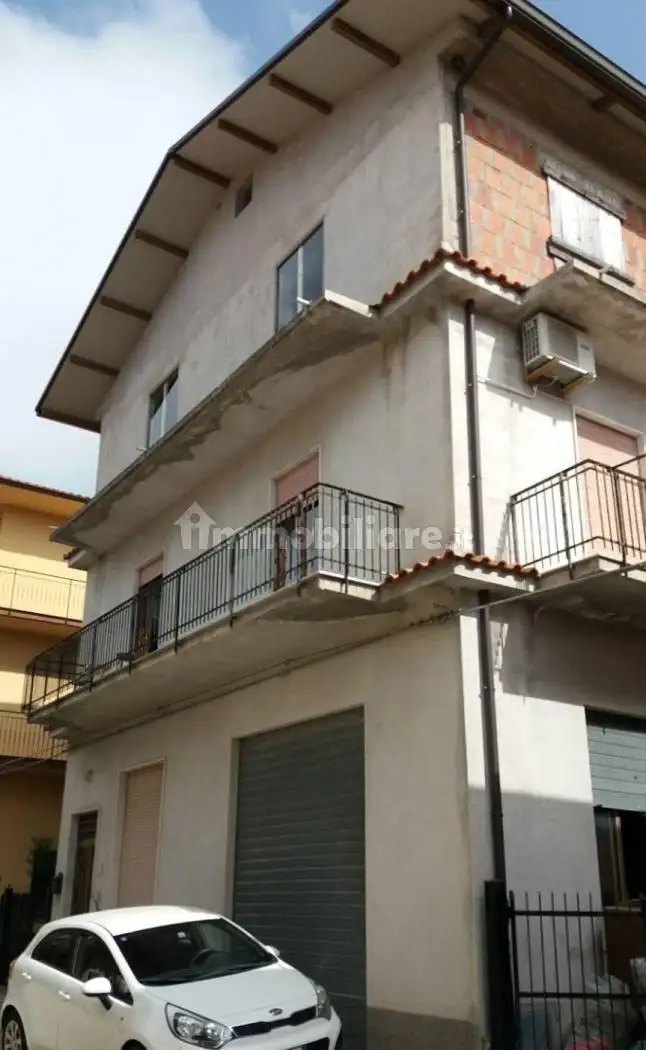 Casa indipendente in vendita a Galati Mamertino