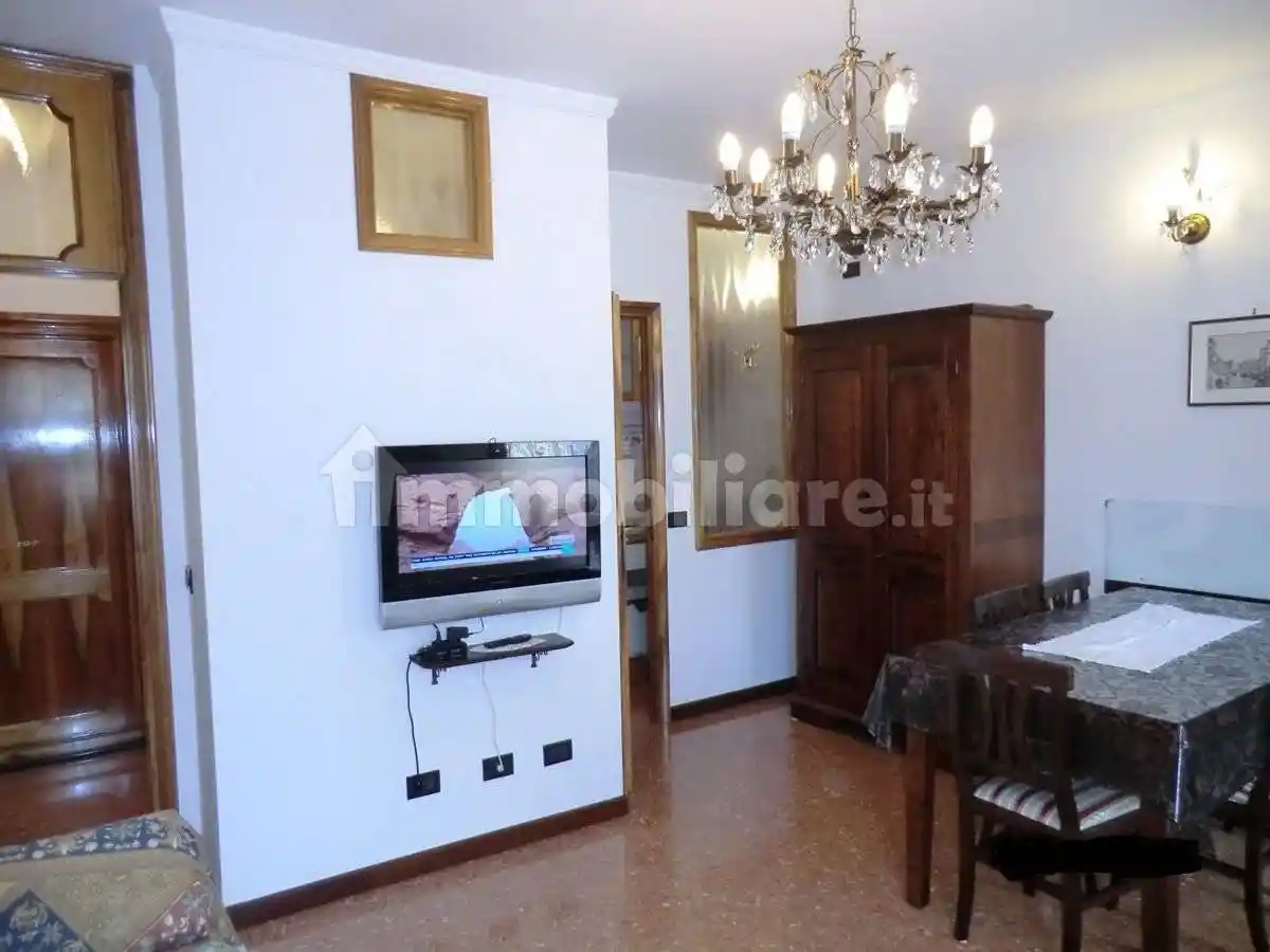 Trilocale Calle del Squero Vechio, Santi Apostoli - San Canciano, Venezia - foto 3