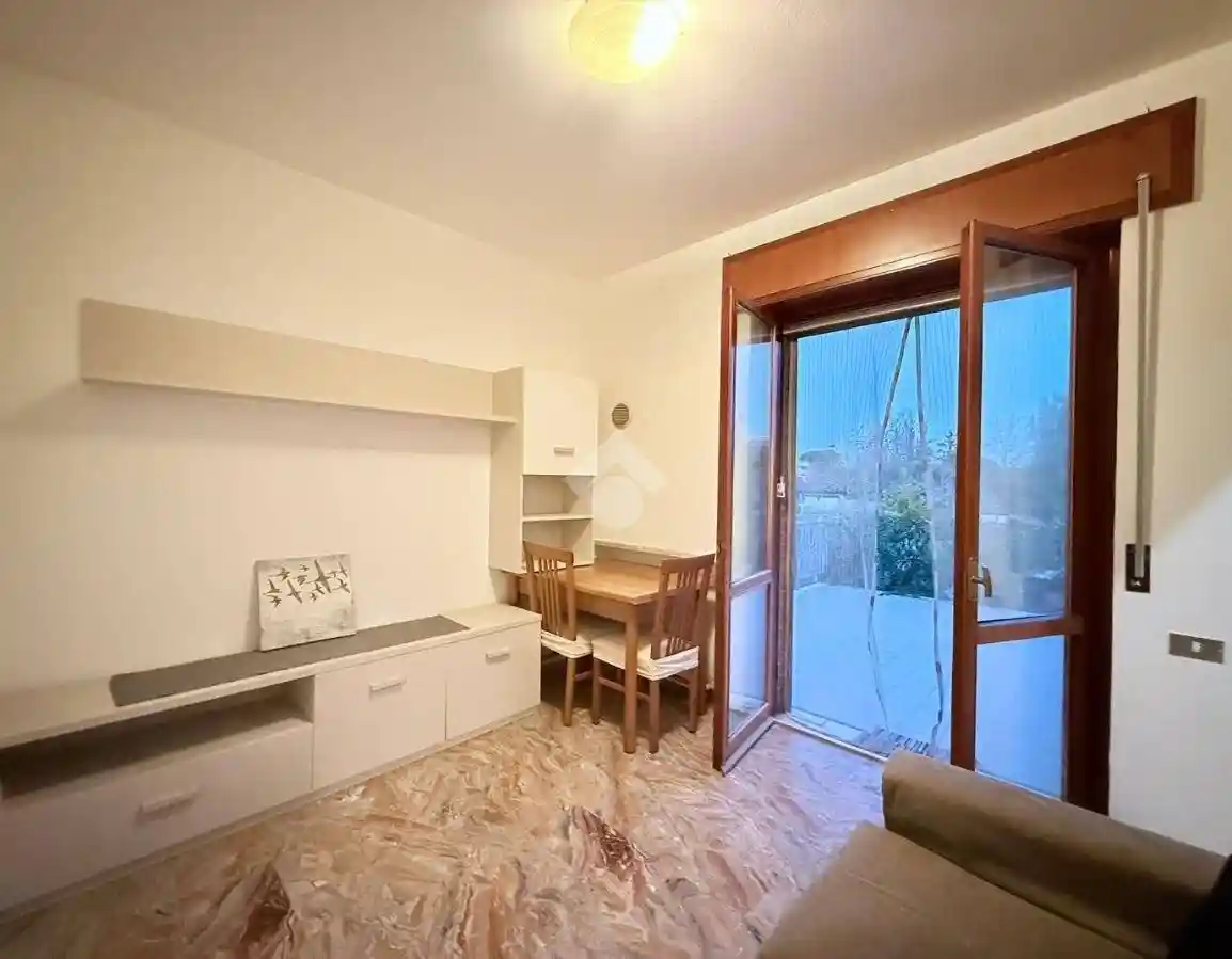 Bilocale viale Voltri 6, San Lorenzo - Boschetto, Riccione - foto 2