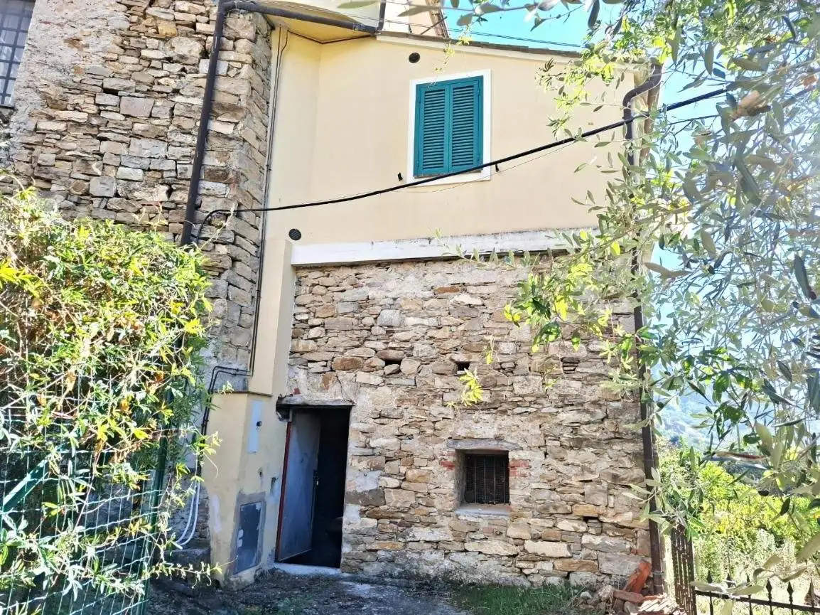 Rustico - Casale in vendita a Diano San Pietro