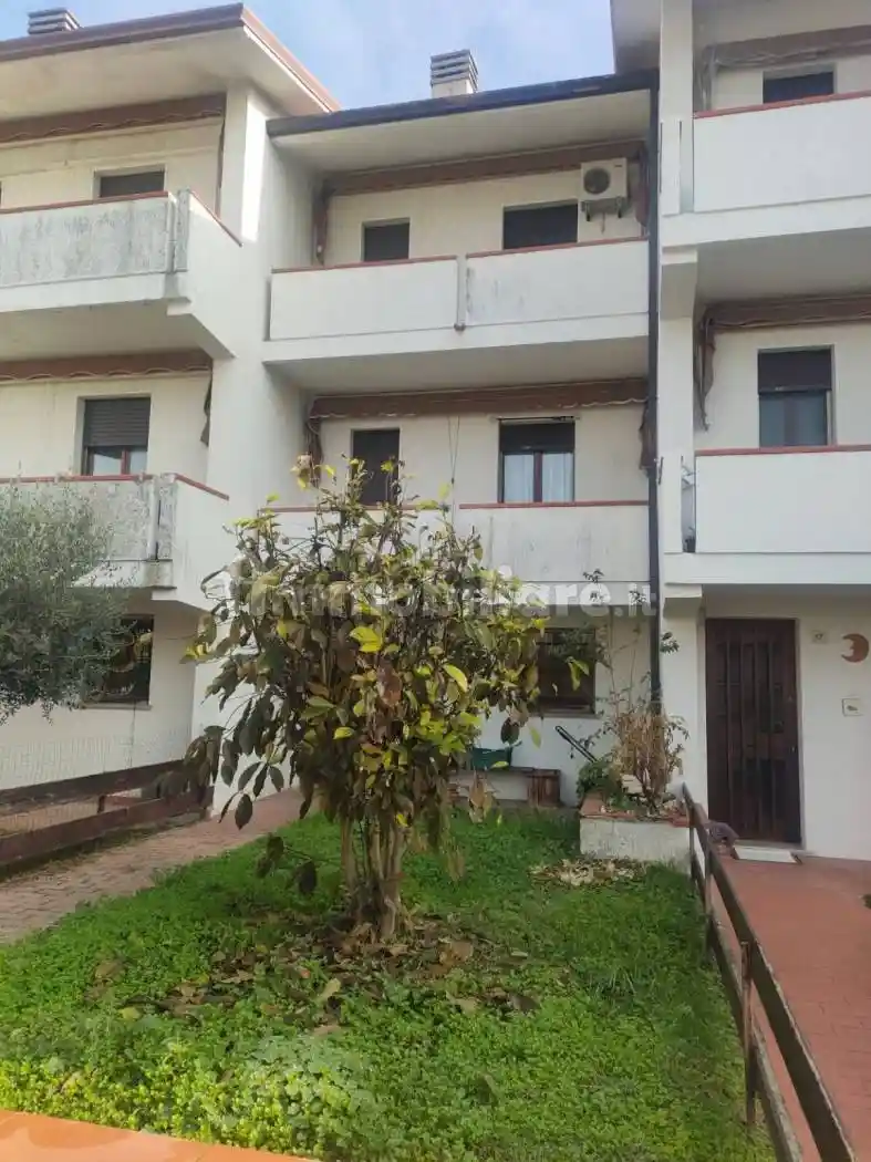 Villa a schiera 5 locali, buono stato, San Martino, Ferrara - foto 2