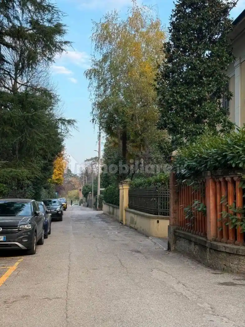 Appartamento ottimo stato, su più livelli, Colli Castiglione, Bologna - foto 3