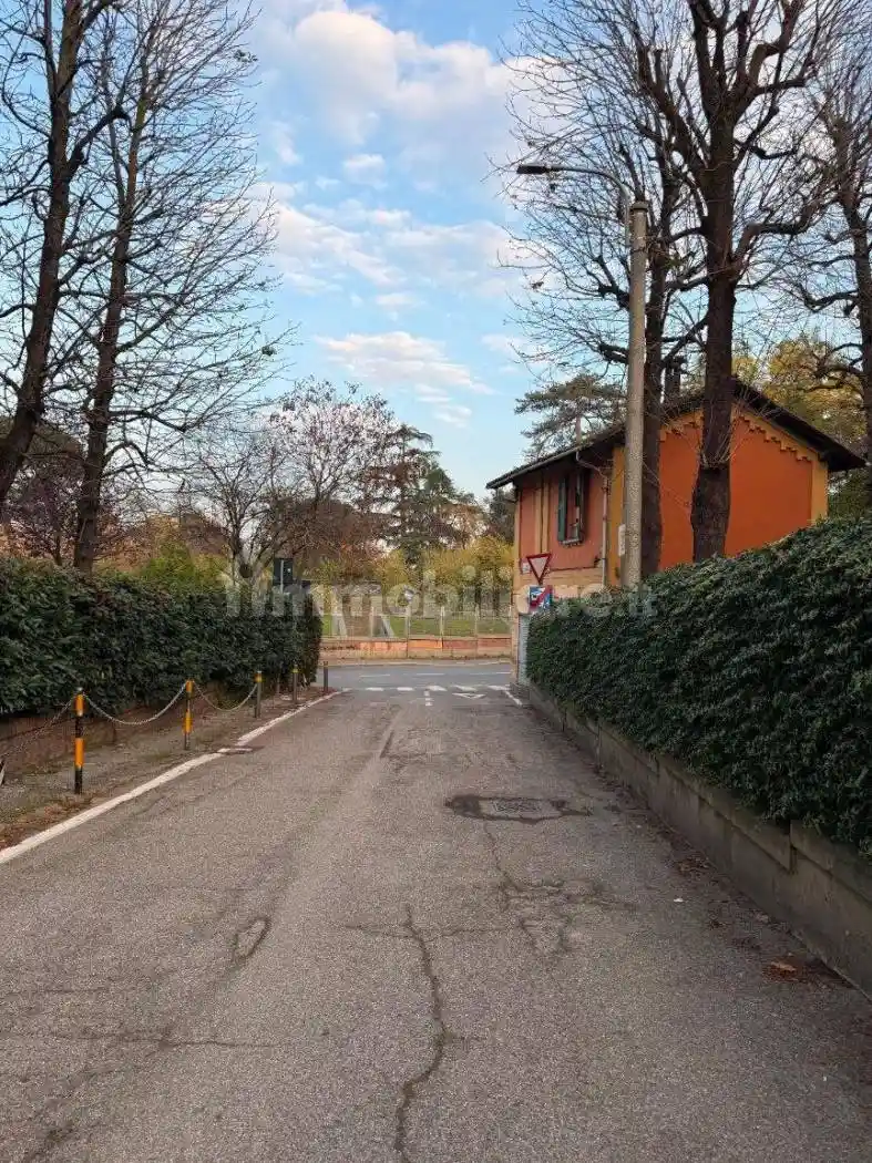 Appartamento ottimo stato, su più livelli, Colli Castiglione, Bologna - foto 4