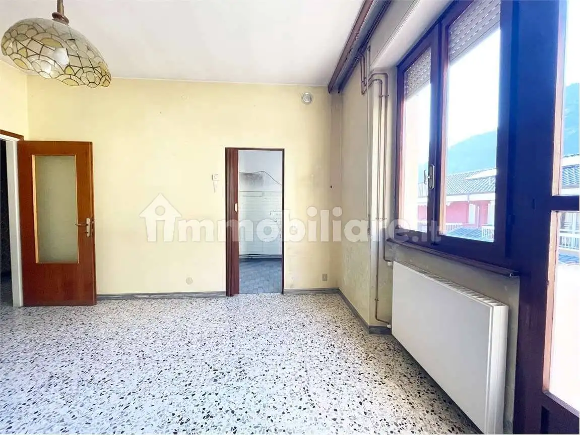 Appartamento via Al Portone Vecchio, 15, Centro, Chiavenna - foto 3