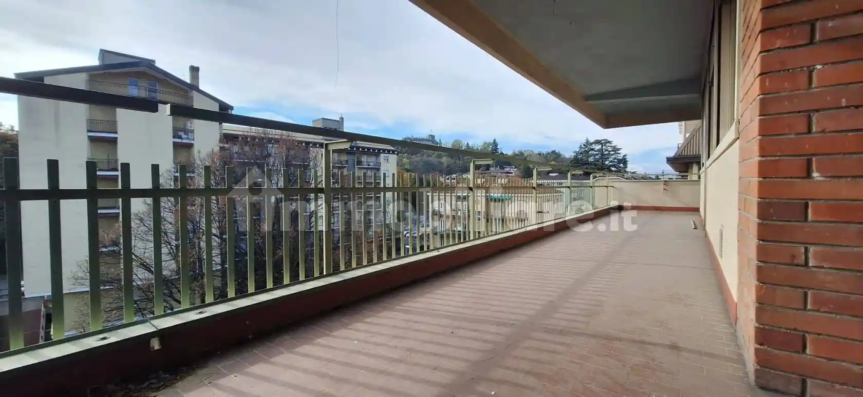 Trilocale via Francesco Crispi 26, Brunella, Varese - foto 2