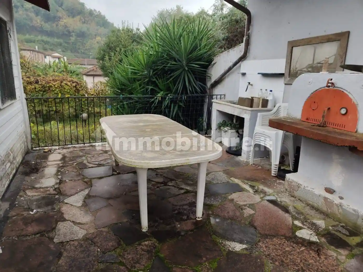 Villa in vendita a Luni