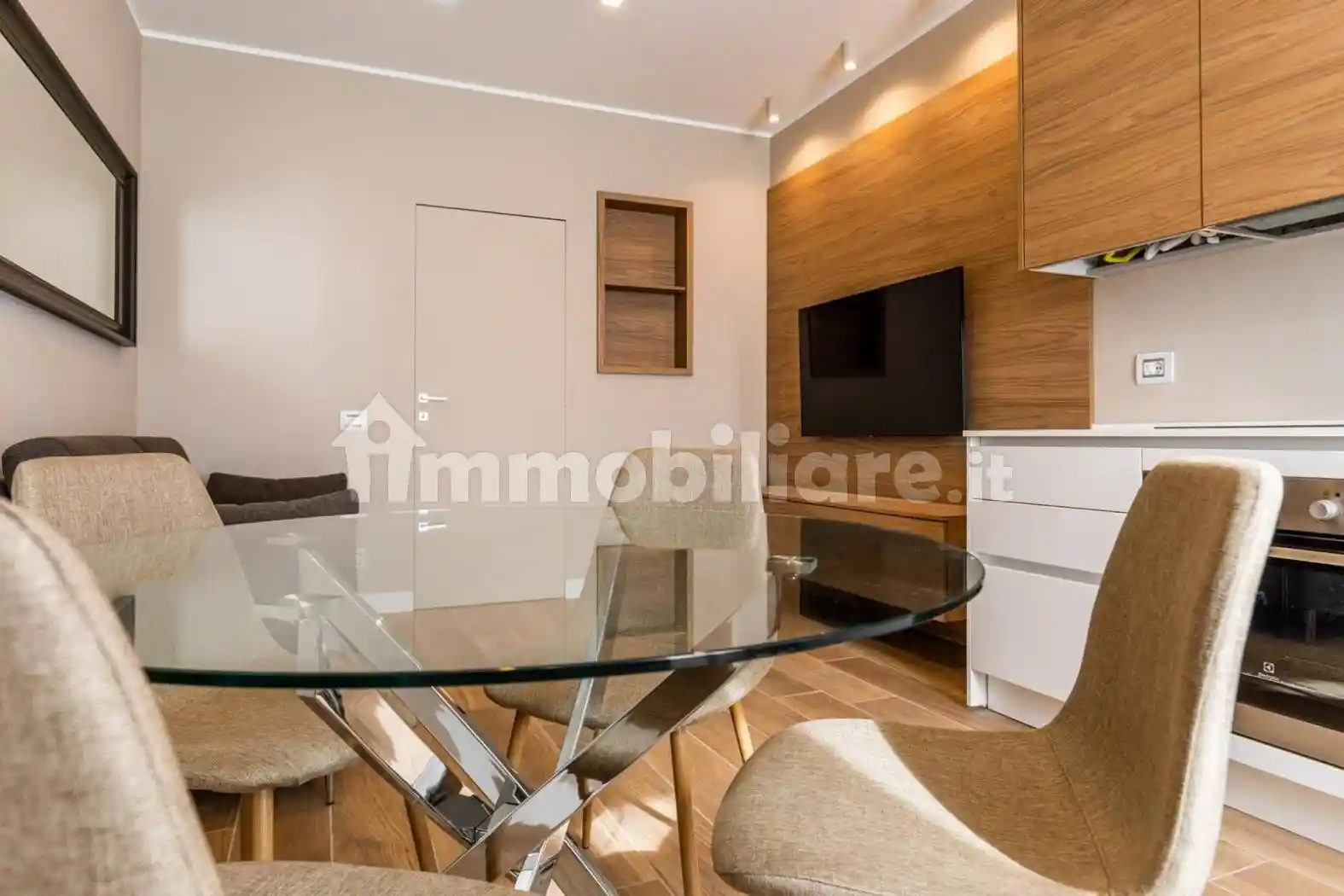 Trilocale via Cenisio 37, Cenisio, Milano - foto 2