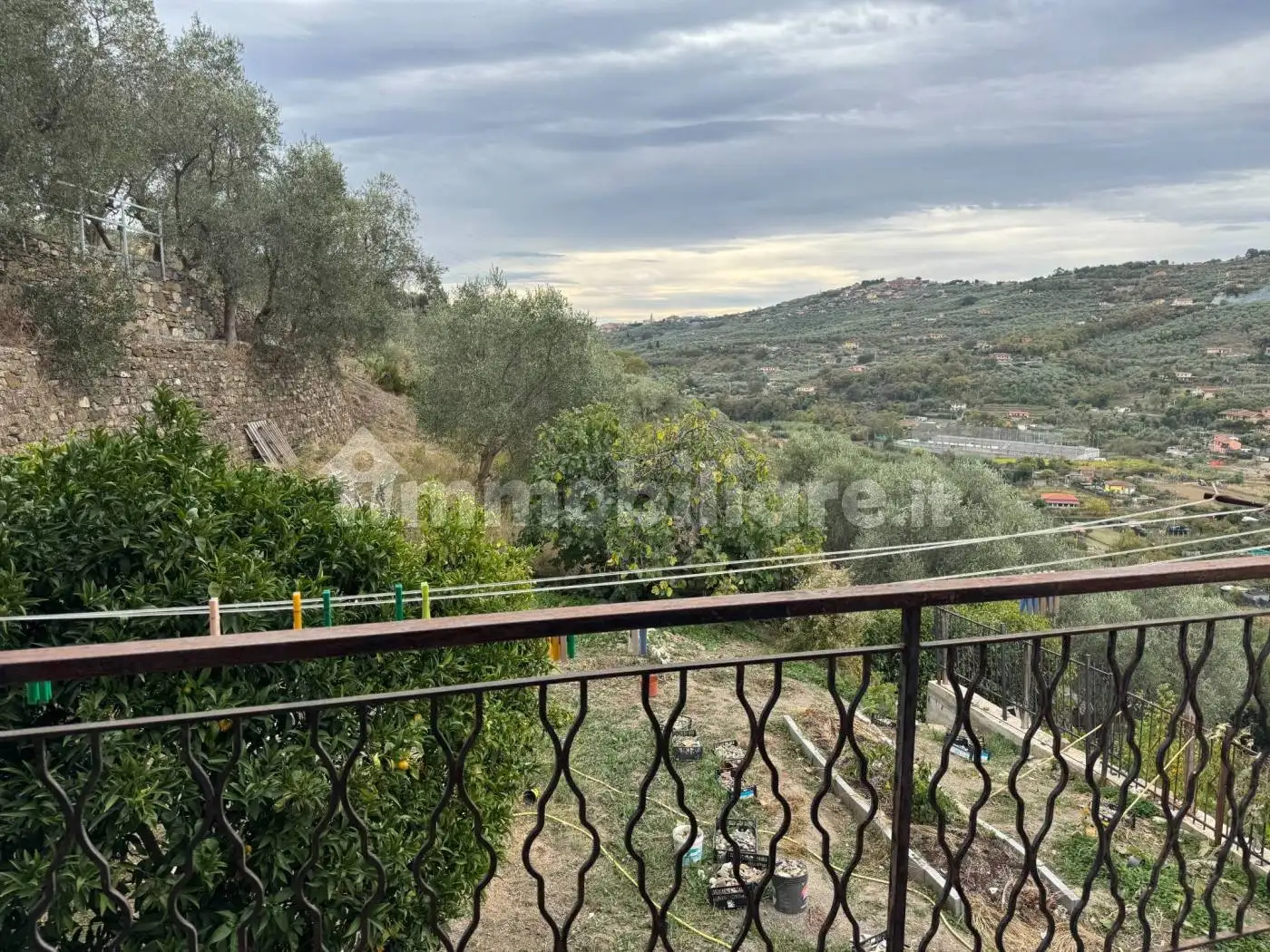 Appartamento in vendita a Imperia