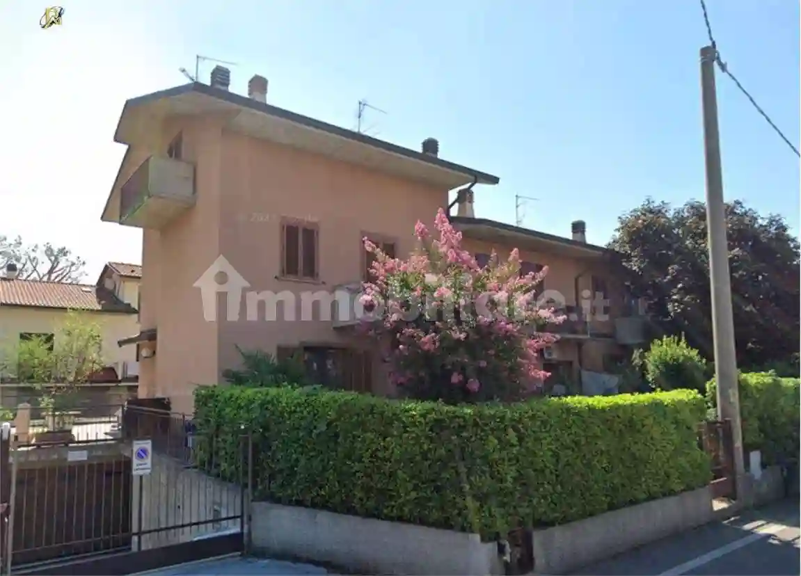 Villetta a schiera - foto 2