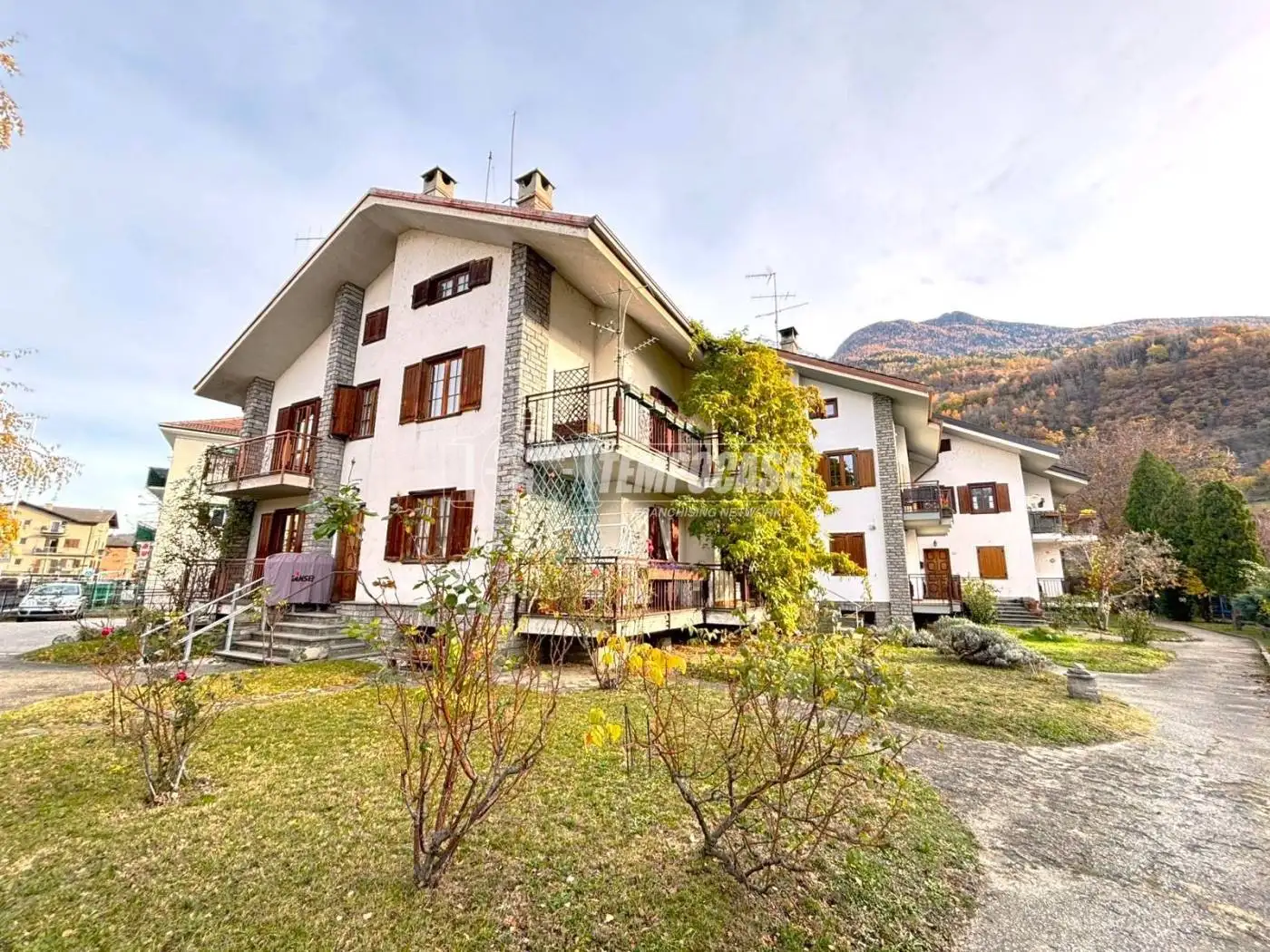 Appartamento in vendita a Charvensod