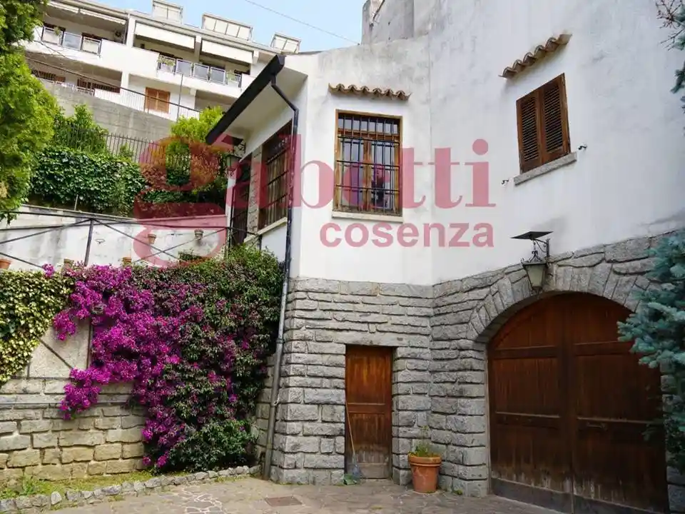 Villa unifamiliare Cosenza via Sambiase, sn, Acquedotto, Cosenza - foto 5