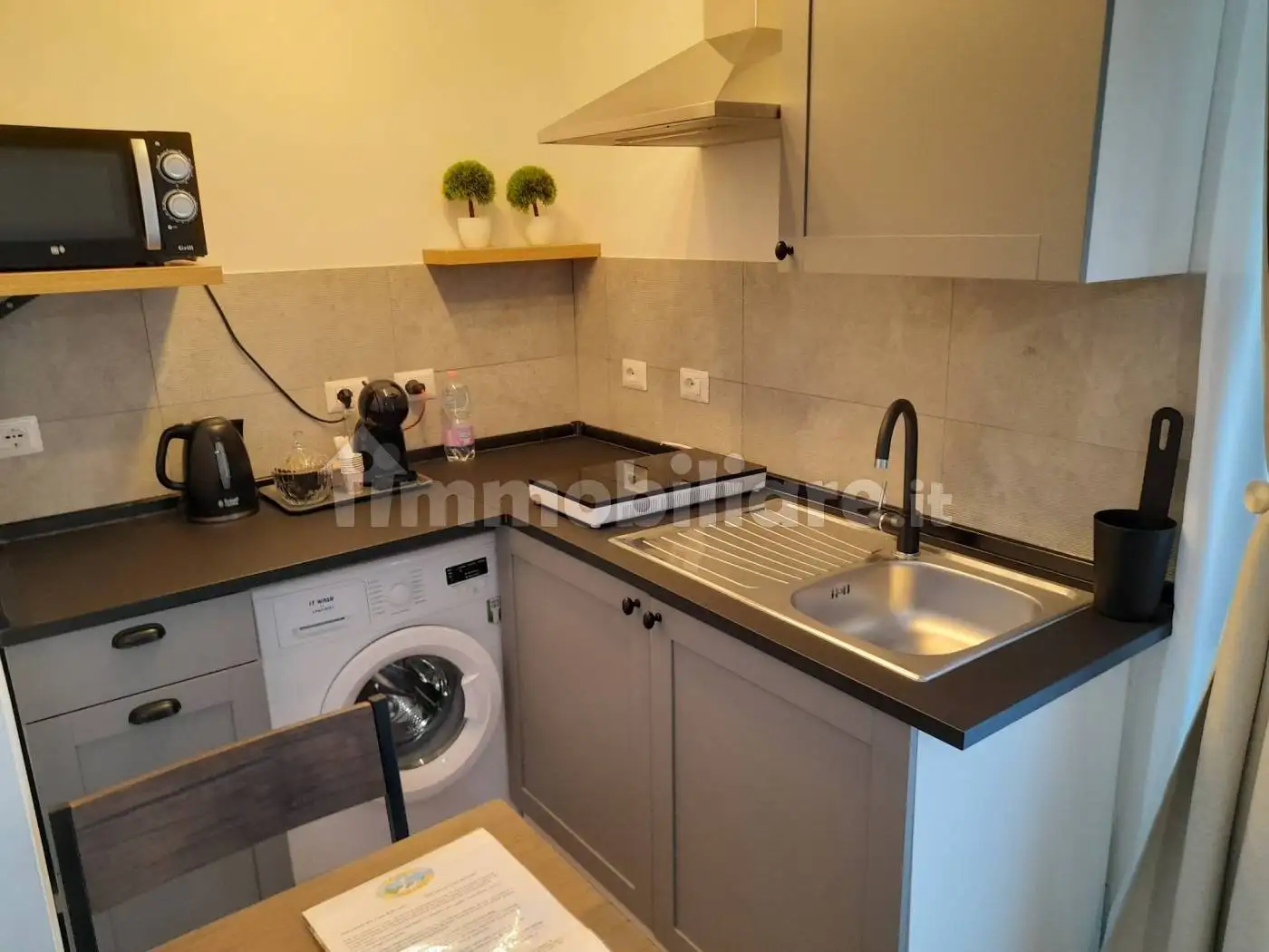 Monolocale via Generale Zamboni, Castelnuovo del Garda - foto 2