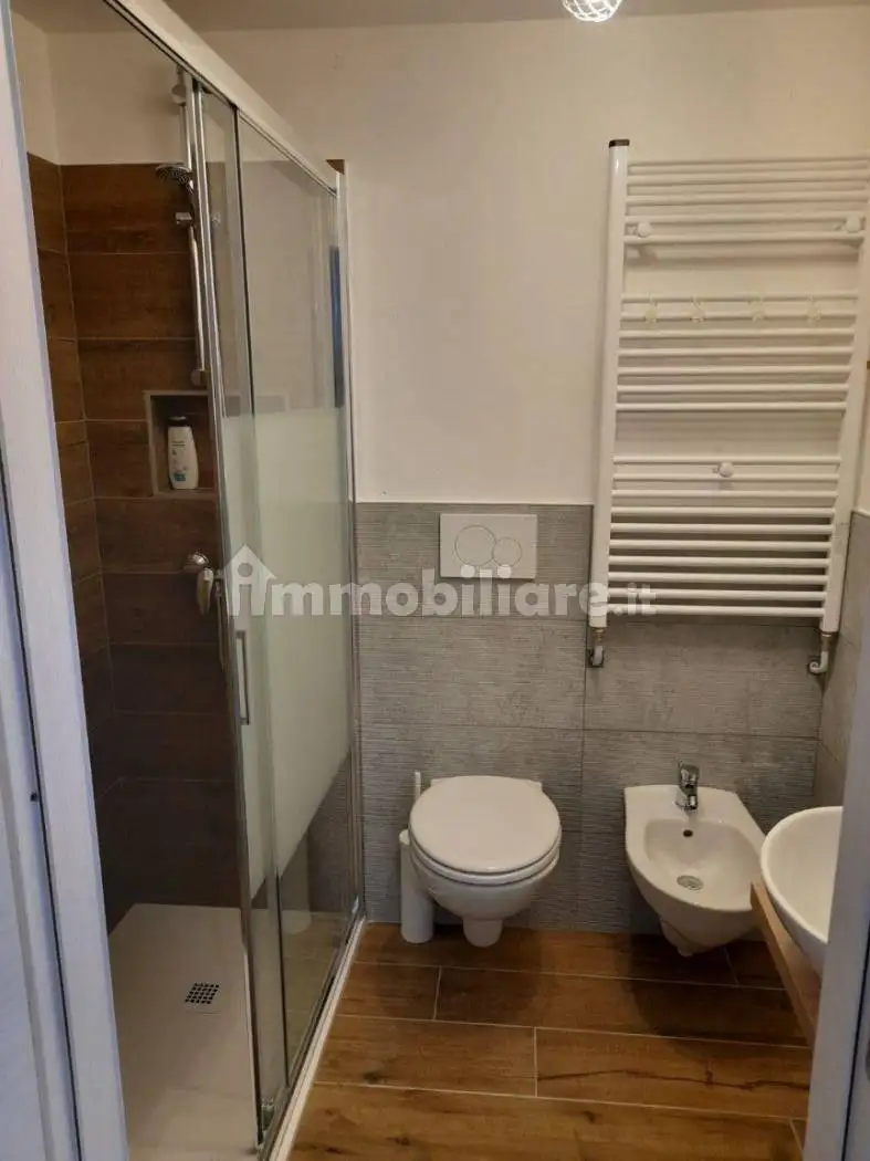 Monolocale via Generale Zamboni, Castelnuovo del Garda - foto 5