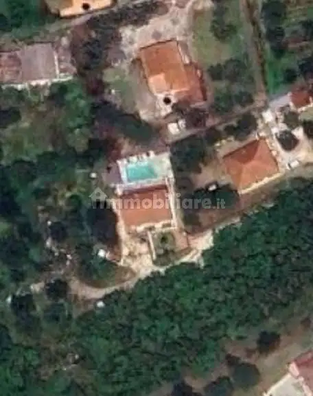Casa indipendente in vendita a Velletri