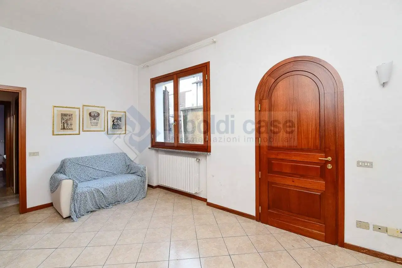 Appartamento in vendita a Seregno