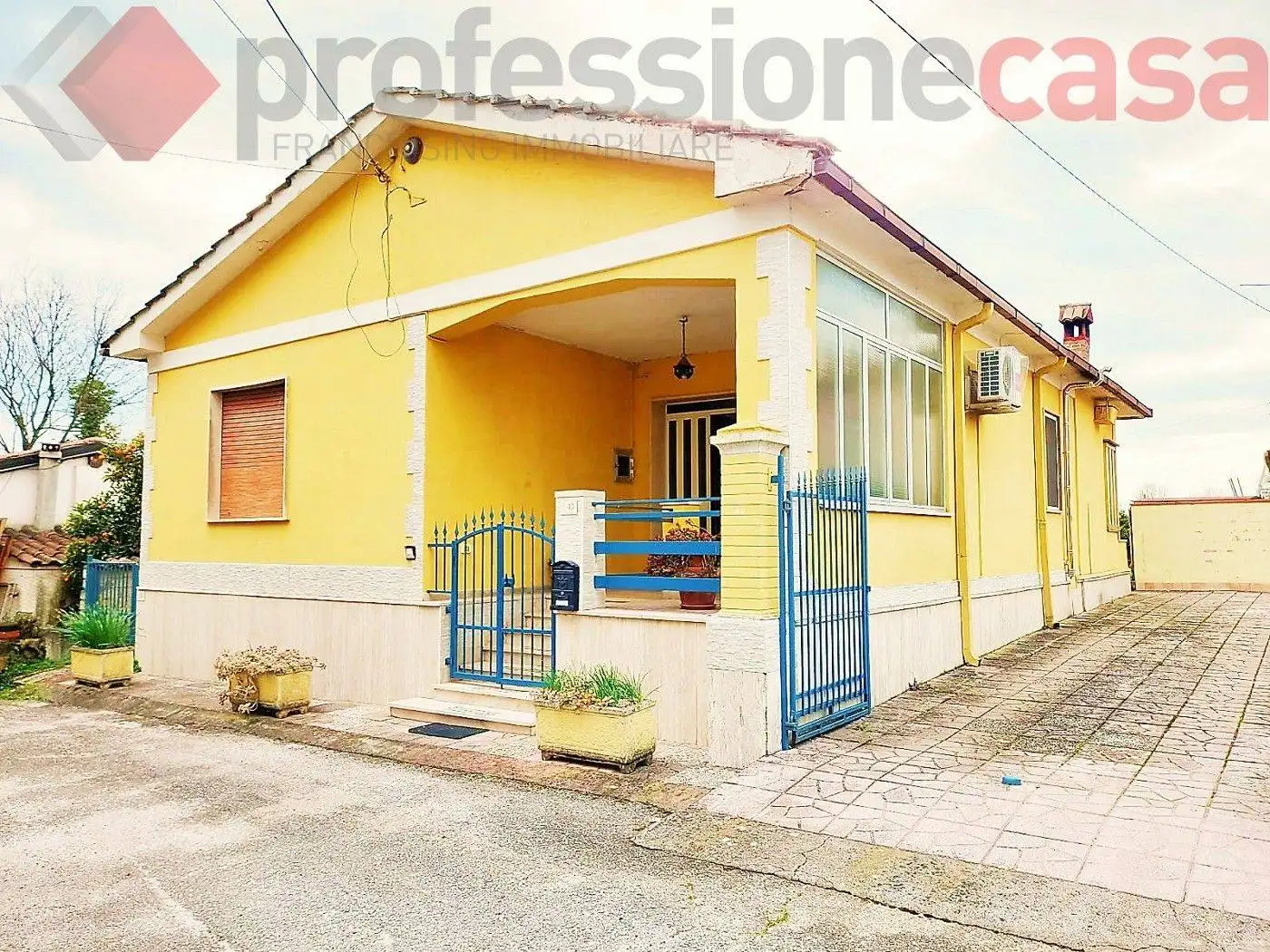 Villa in vendita a Piedimonte San Germano