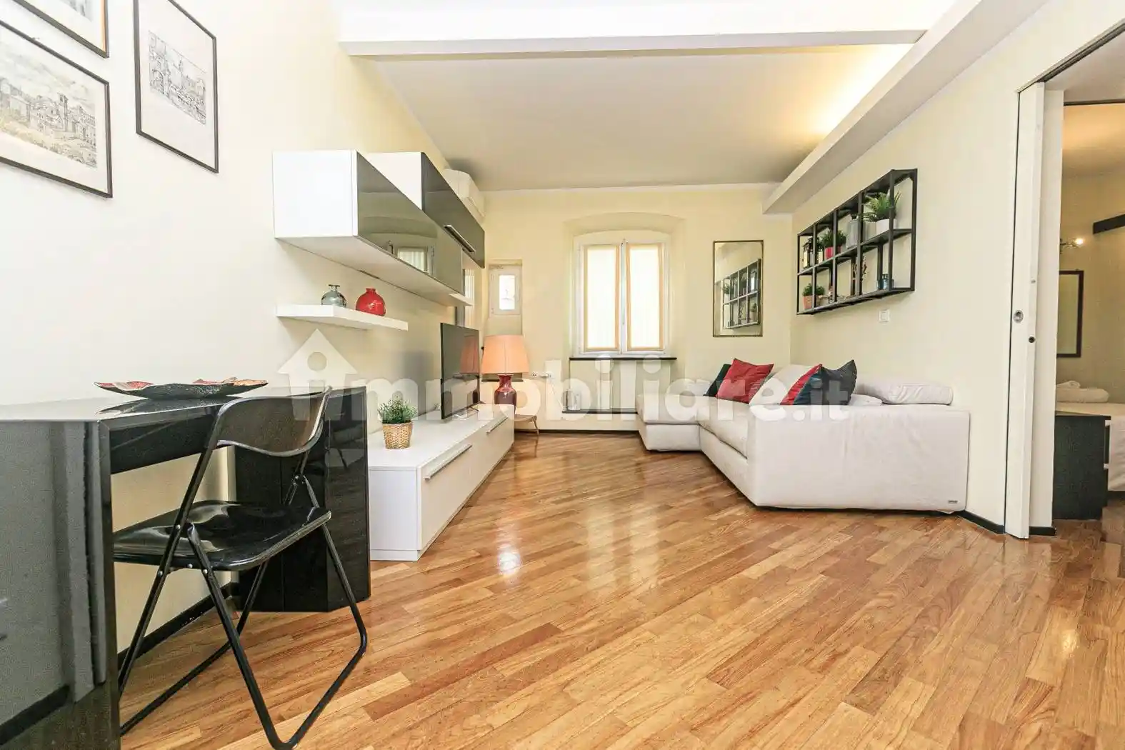 Bilocale ottimo stato, terzo piano, Molo, Genova - foto 3