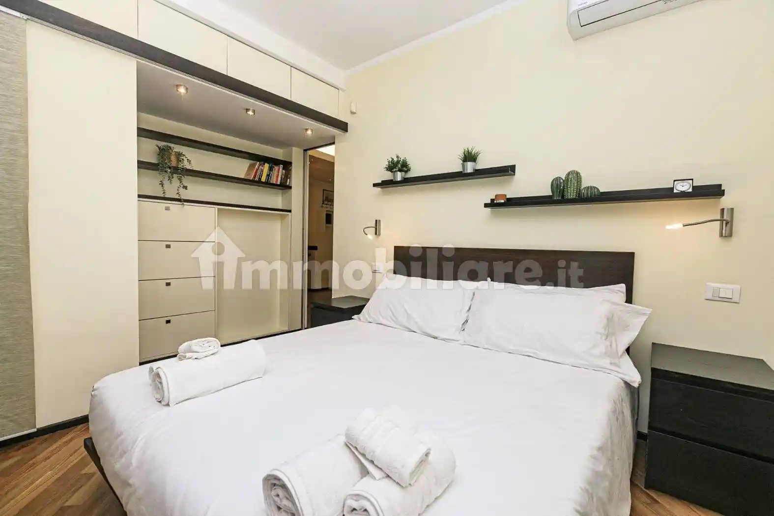 Bilocale ottimo stato, terzo piano, Molo, Genova - foto 5