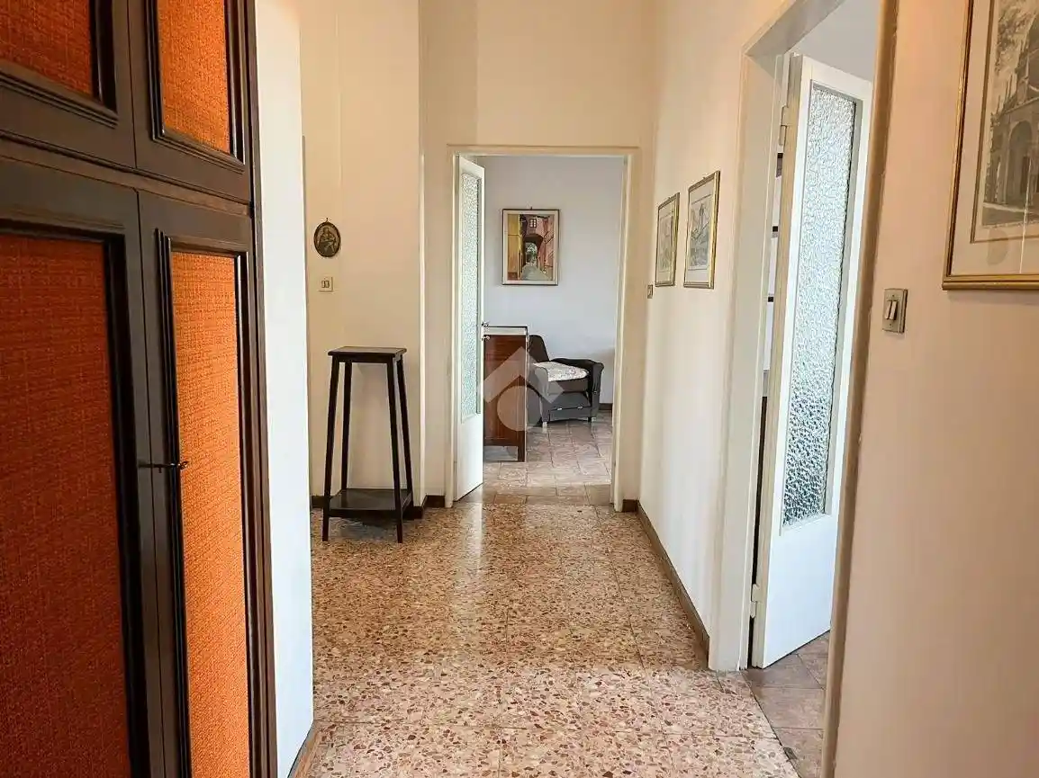 Trilocale viale Milano 24, Biumo Inferiore - Superiore, Varese - foto 2