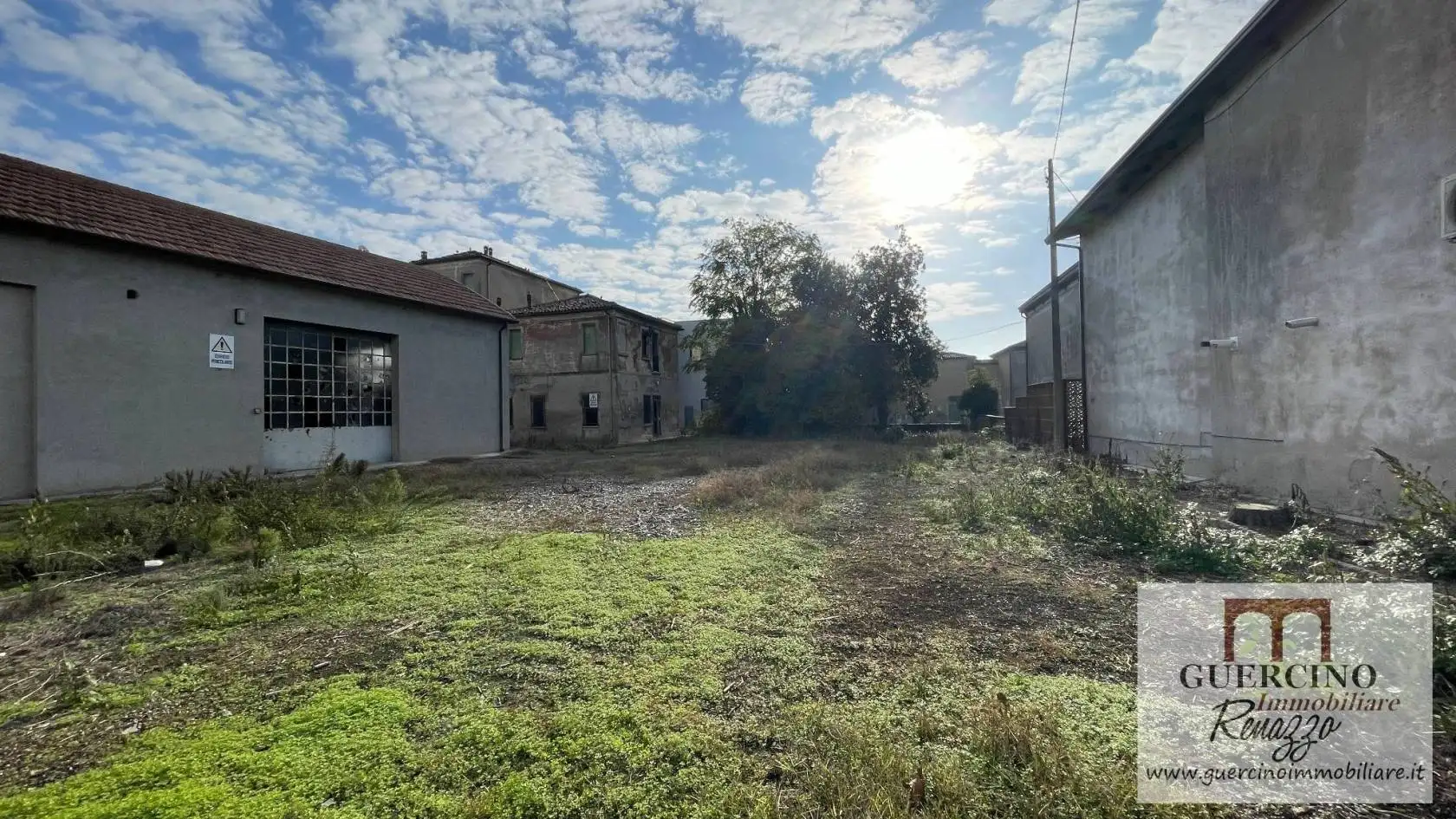 Palazzo - Edificio in vendita a Terre del Reno