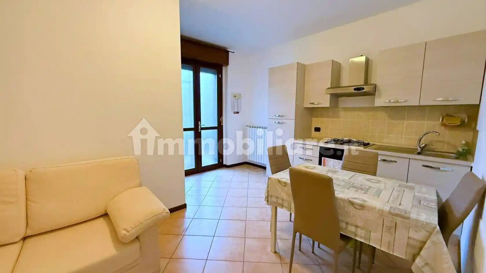 Bilocale via 1 Maggio, Verano Brianza - foto 4