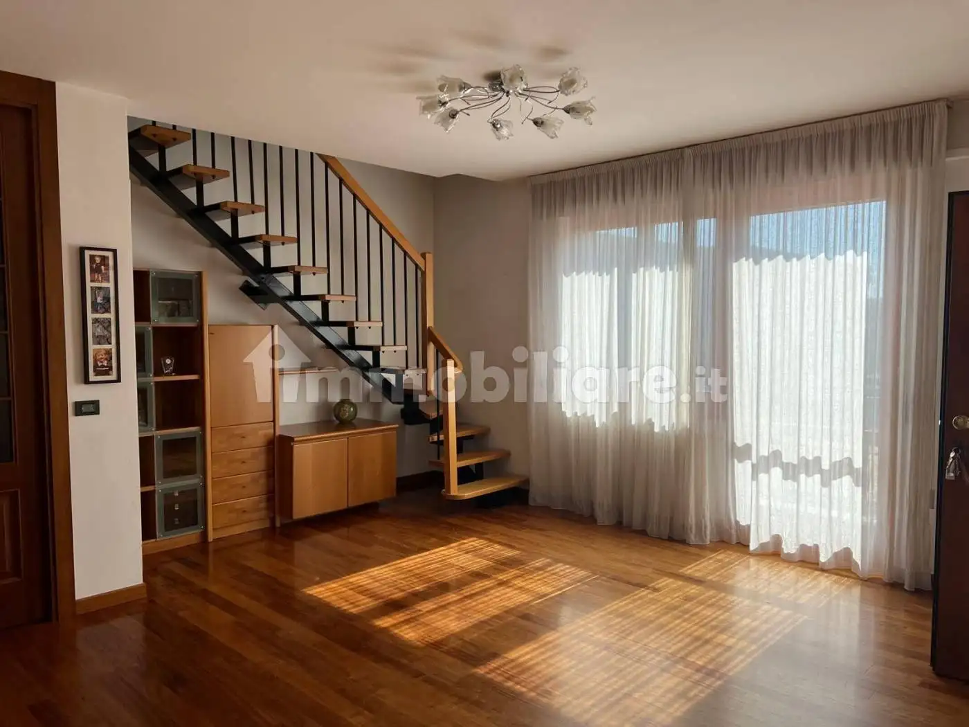 Appartamento in affitto a Bussolengo