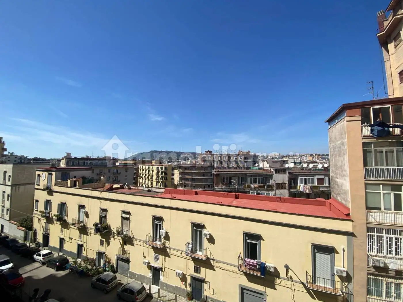 Appartamento in vendita a Napoli