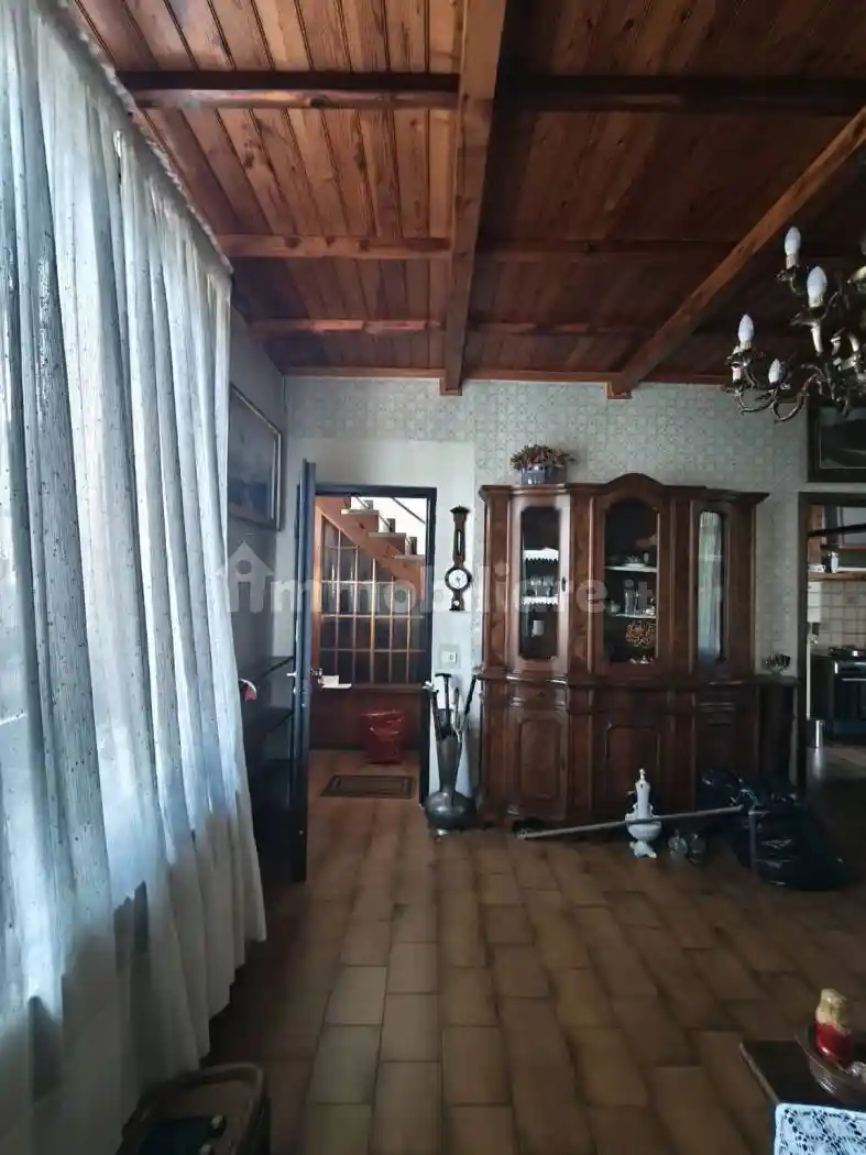 Casa indipendente in vendita a Vercelli