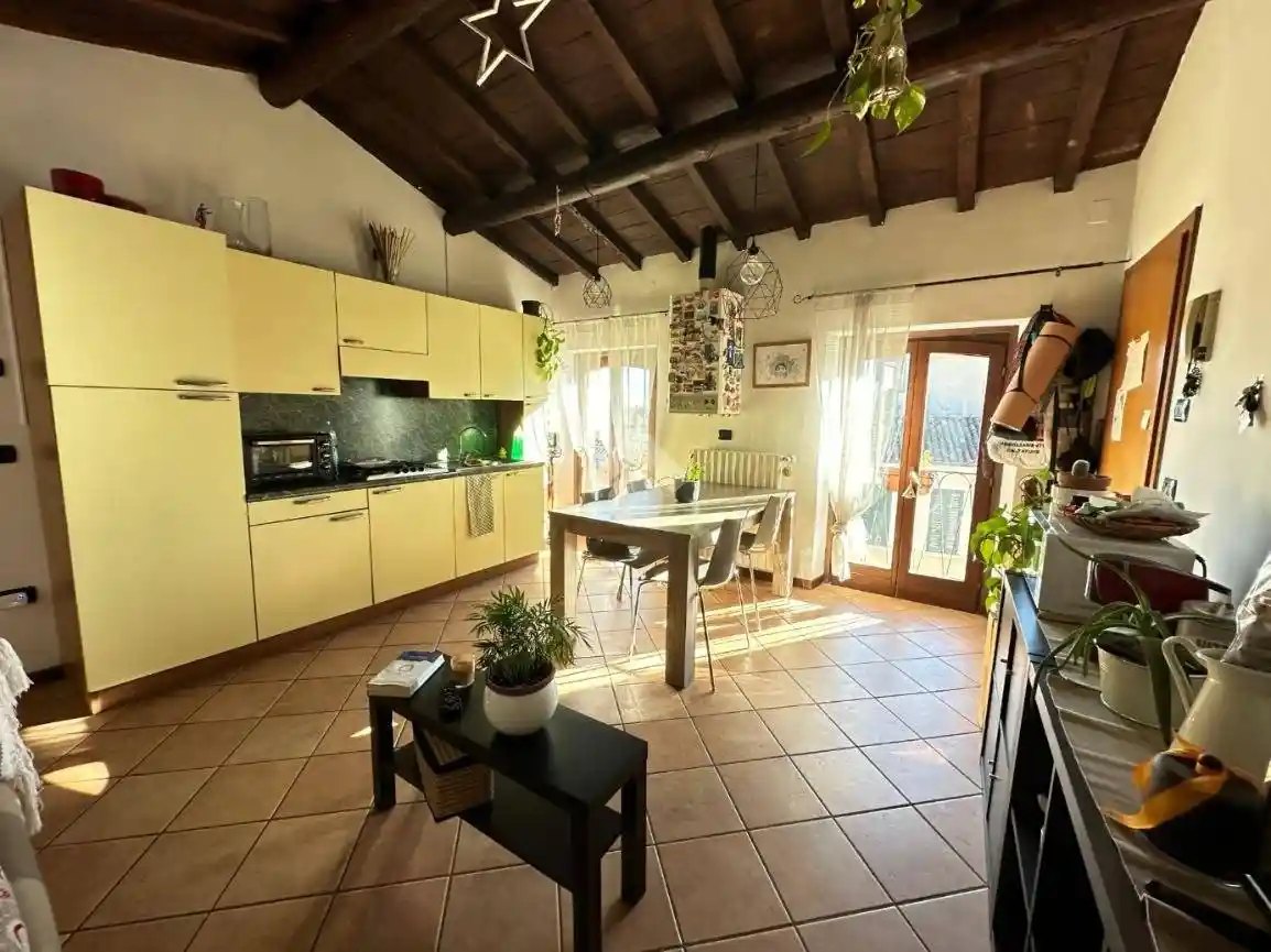 Appartamento in vendita a Desenzano del Garda