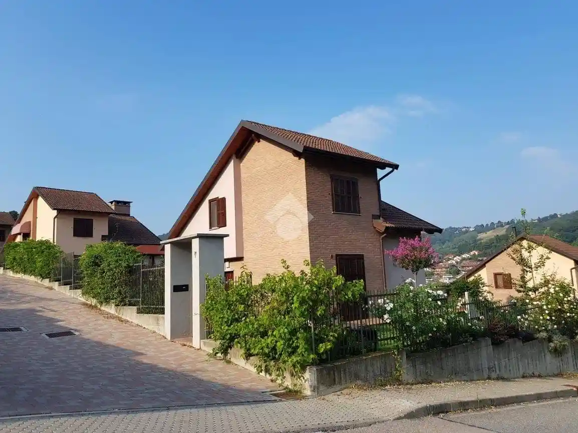 Villa unifamiliare Strada Del Mondino, Castiglione Torinese - foto 5