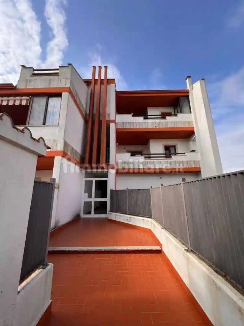 Trilocale via Vetiche traversa 3, Litoranea, Latina - foto 2