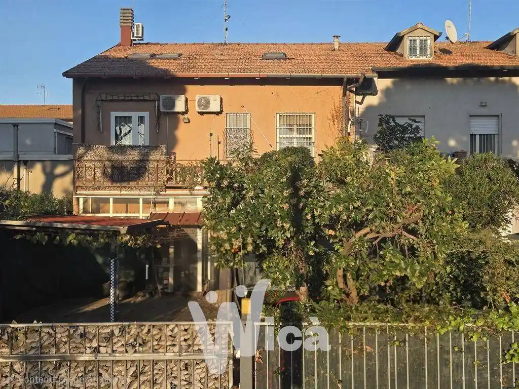 Terratetto unifamiliare 245 m², buono stato, Porto Canale di Levante, Cesenatico - foto 2