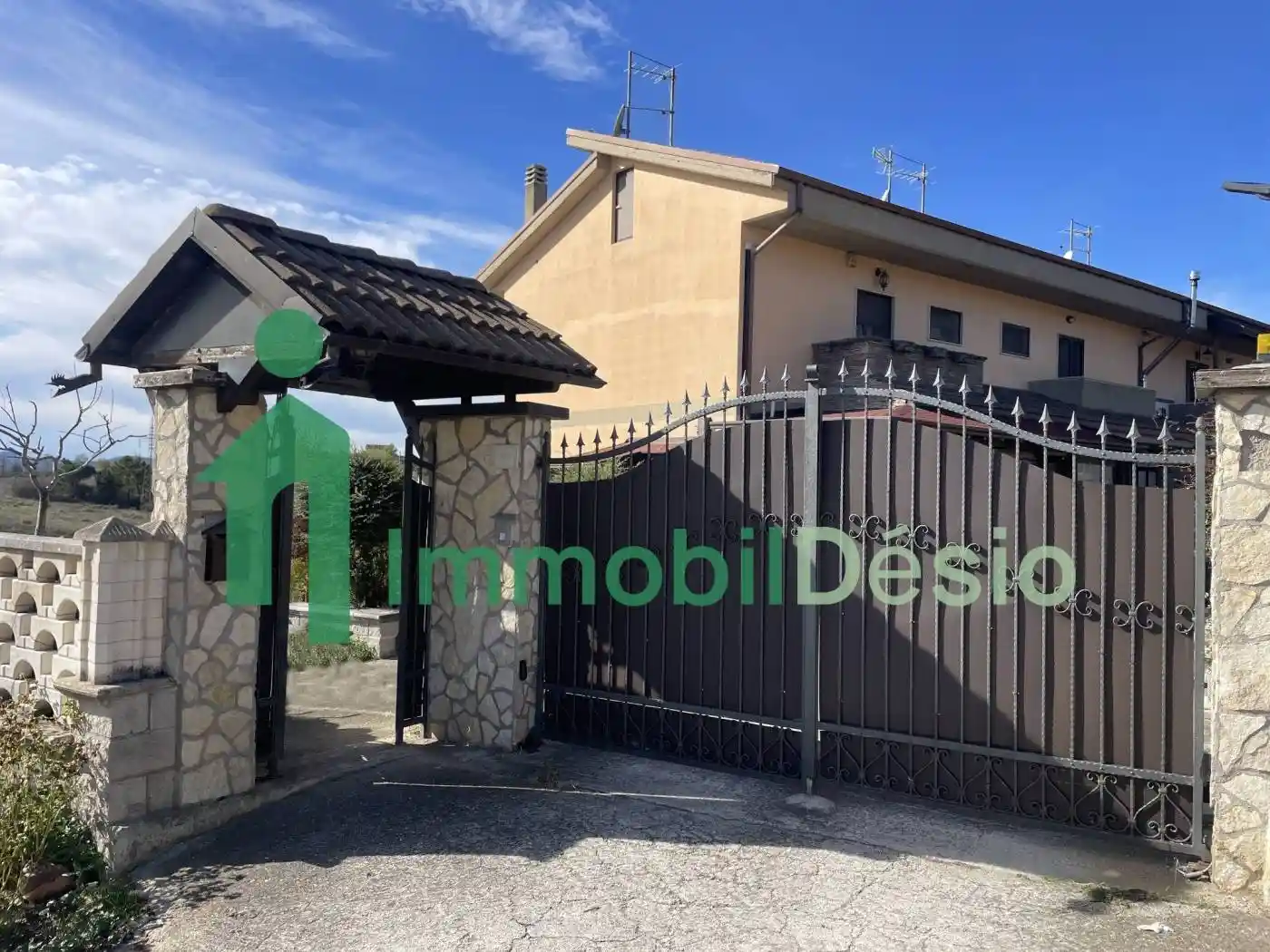 Villa plurifamiliare via Macchia, Tito - foto 4