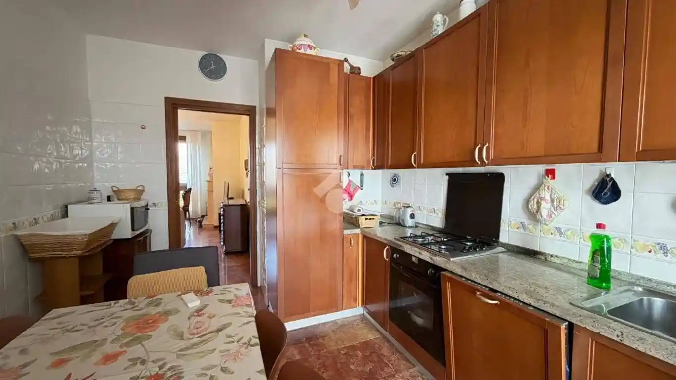 Quadrilocale via Luigi Marangoni 37, Policlinico, Pavia - foto 2