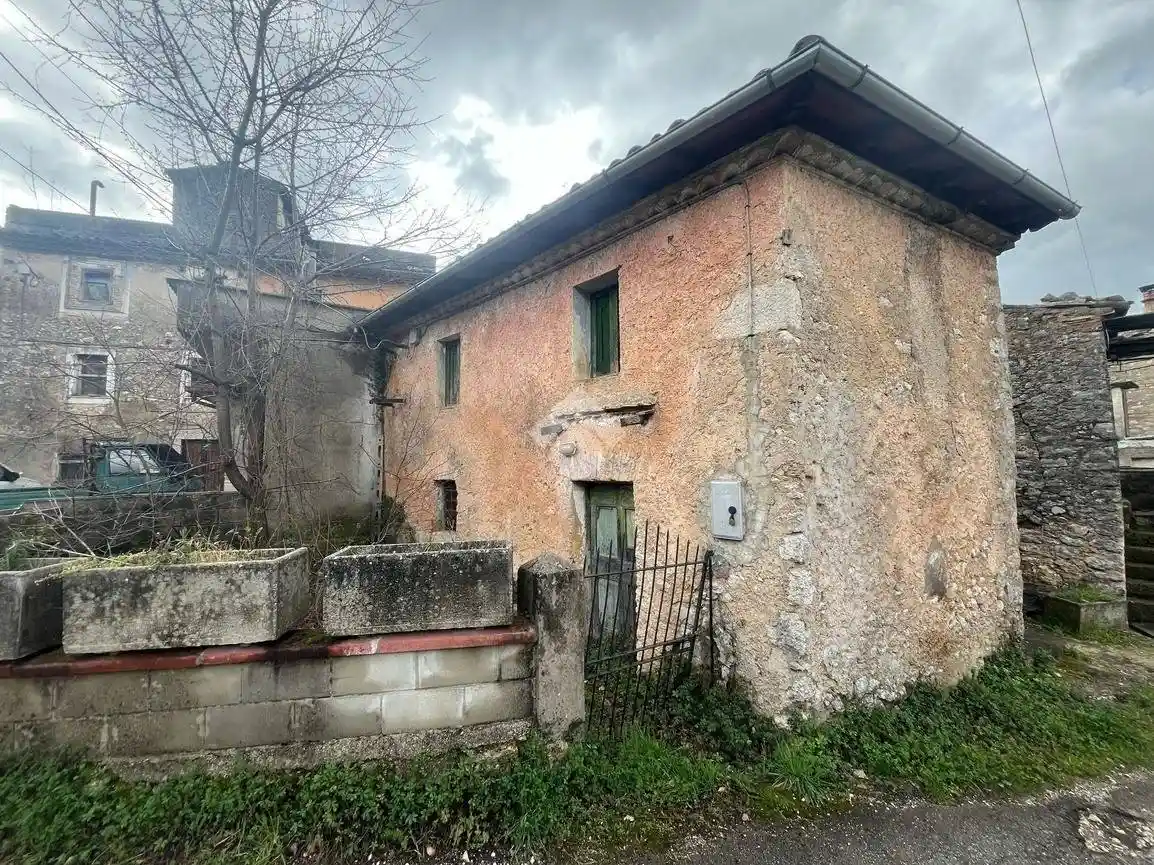 Rustico - Casale in vendita a Veroli