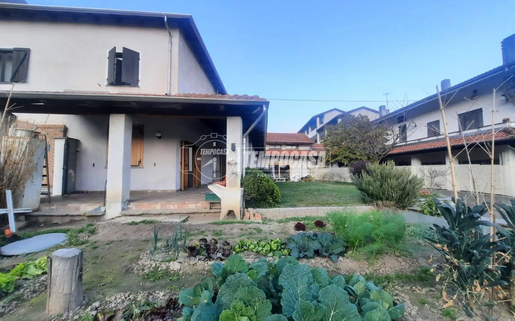 Villa in vendita a Borgofranco d'Ivrea