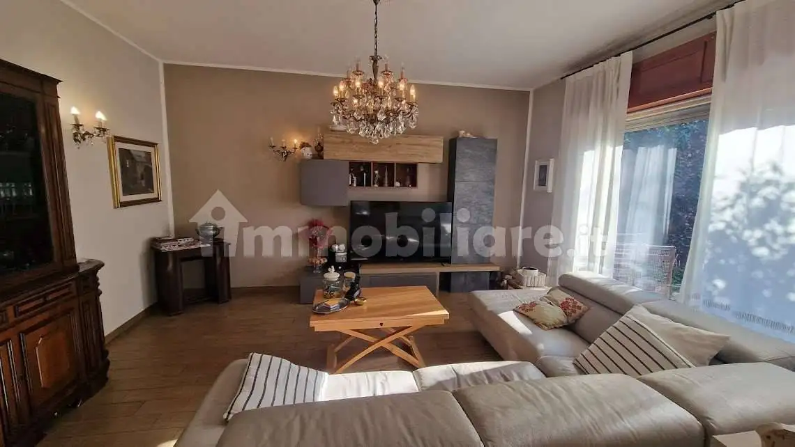 Appartamento in vendita a Gravellona Toce