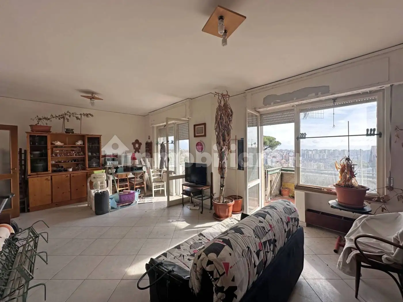 Appartamento in vendita a Napoli