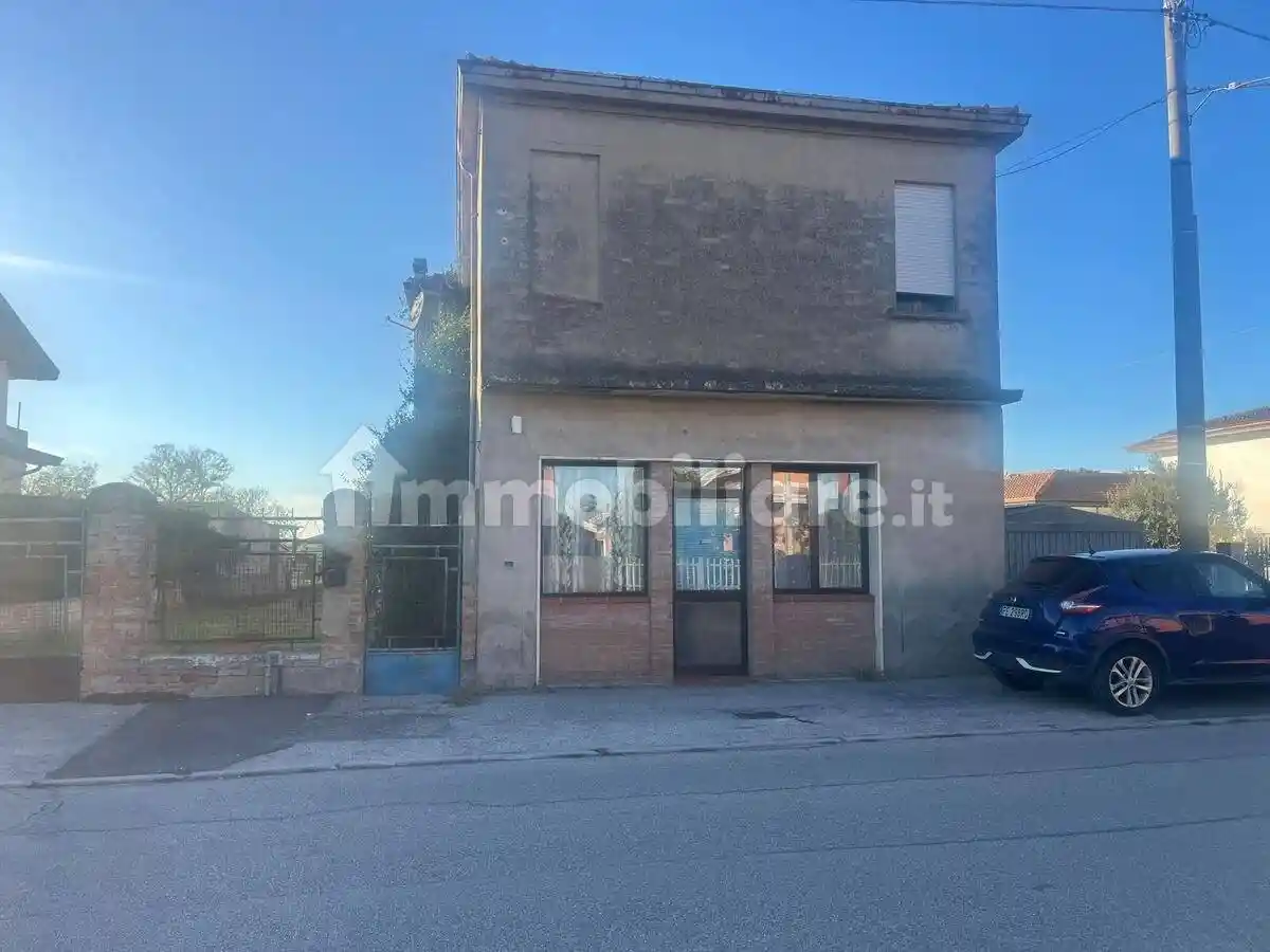 Villa in vendita a Porto Viro